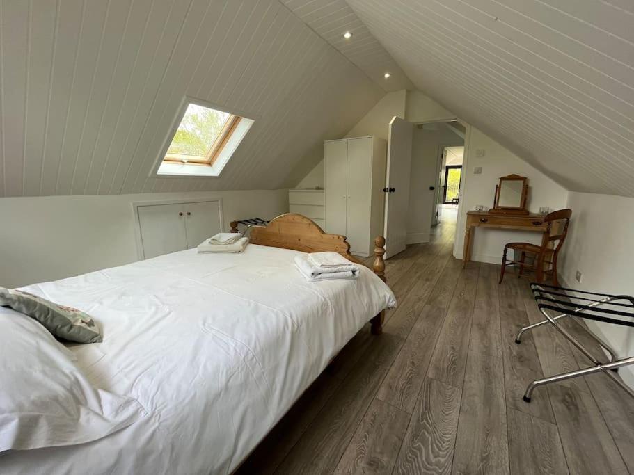 The Stable, Grove End Farm Apartment Petworth Exterior photo